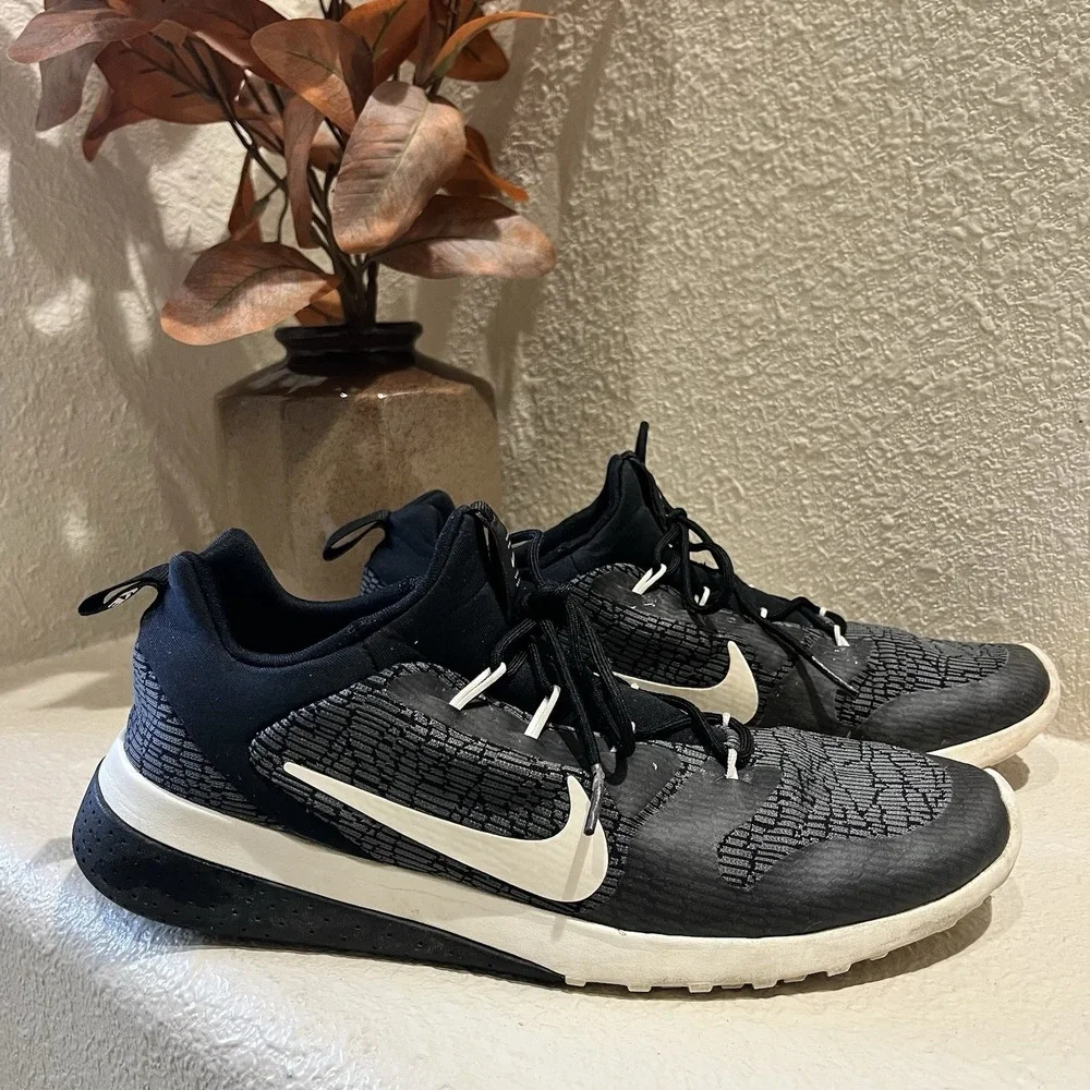 Nike CK Racer Black/Anthracite/Sail Women 7 916780-001 Running Gym Active Shoes